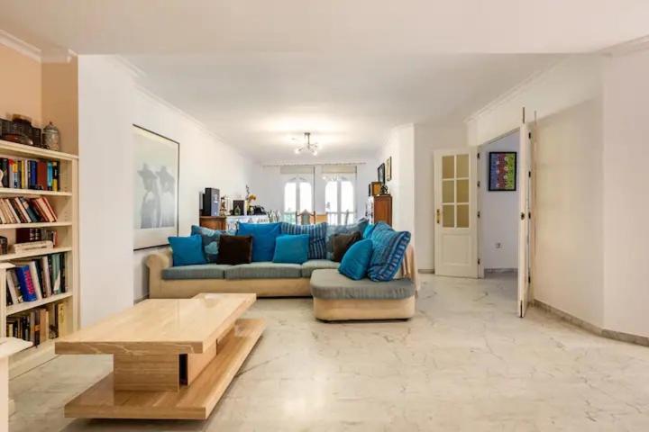 Precioso Con Patio Málaga